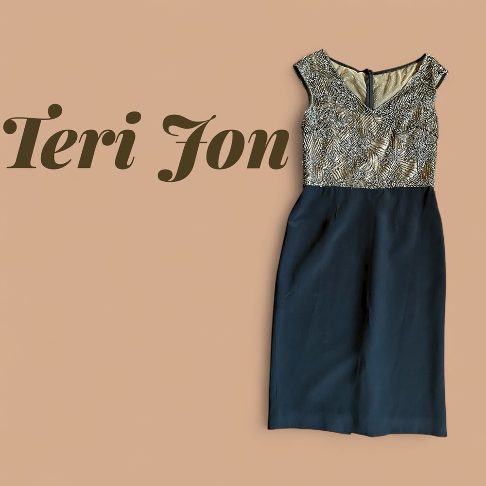 New Listing • Rickie Freeman for Teri Jon. Beaded Black & Gold Metallic Dress •